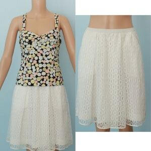 ANTHROPOLOGIE White Lace Skirt